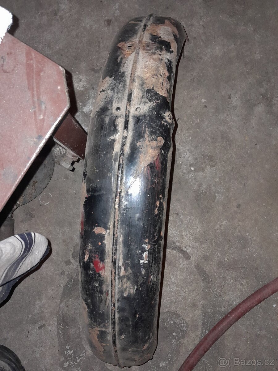 Blatník čz 125t , čz150 c