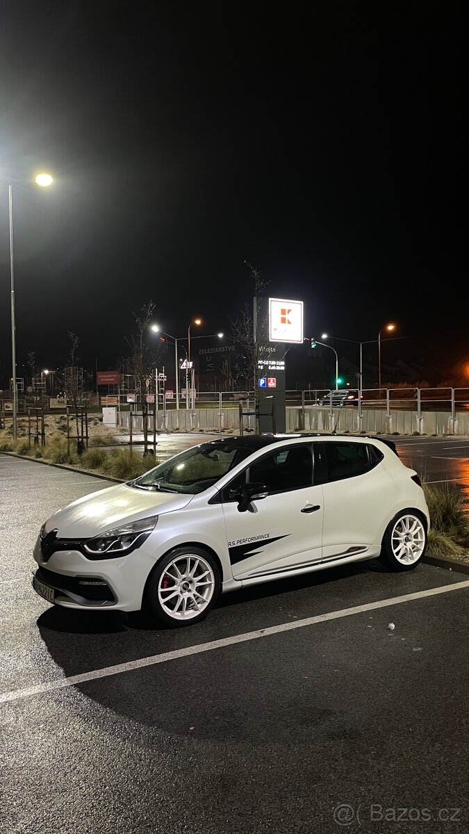 Renault Clio 4 RS TROPHY