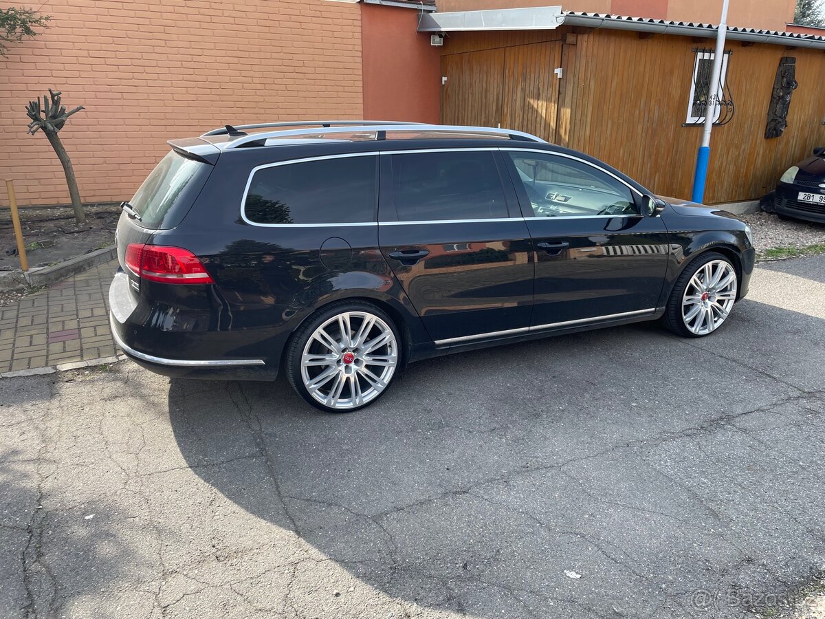 Originál Audi A8 R20”