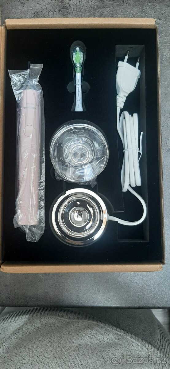 Elektrický kartáček Philips Sonicare DiamondClean