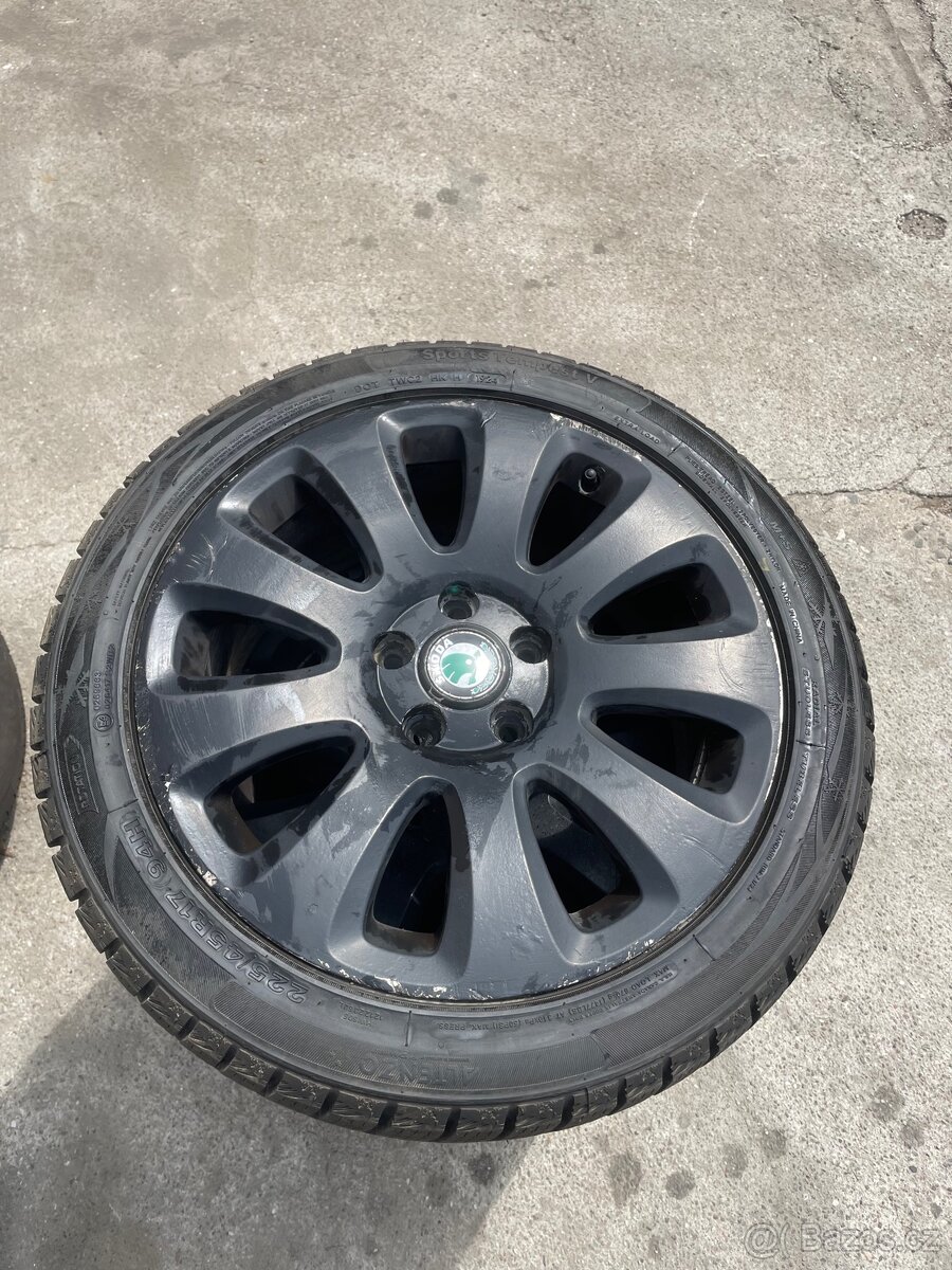 Prodám ALU disky - 5x112 r17 / 3T0601025C