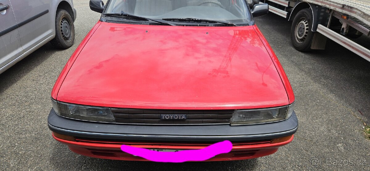 Toyota corolla 1.3 efi E9 1990