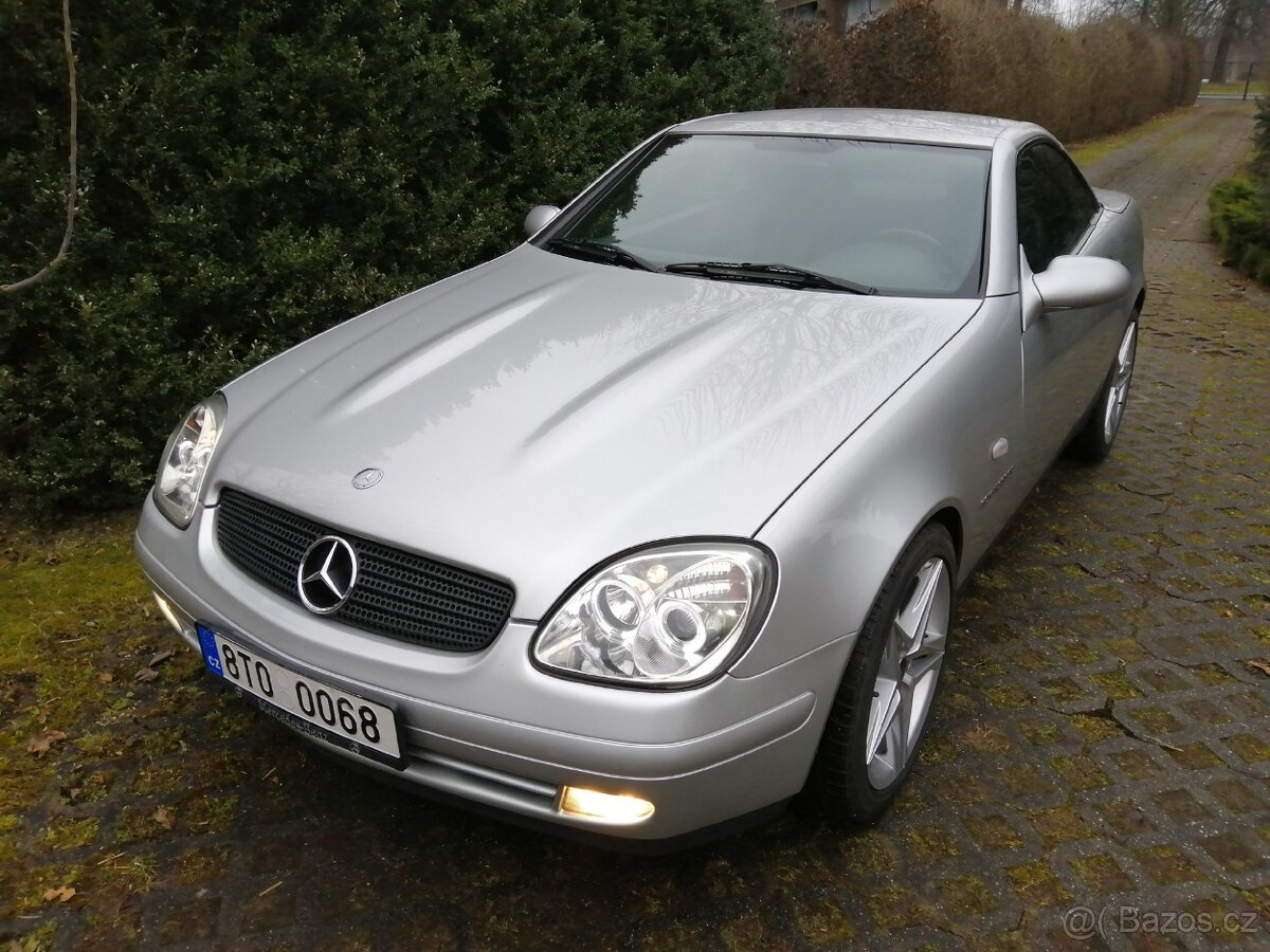 Mercedes-Benz SLK 200 roadster (cabrio), 2.0 L, R170