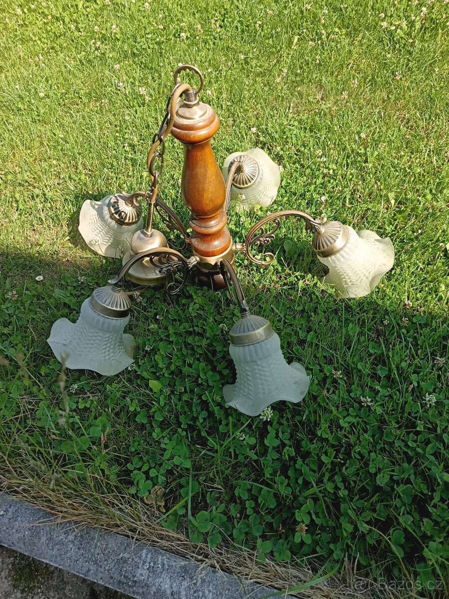 Lustr retro , světlo,