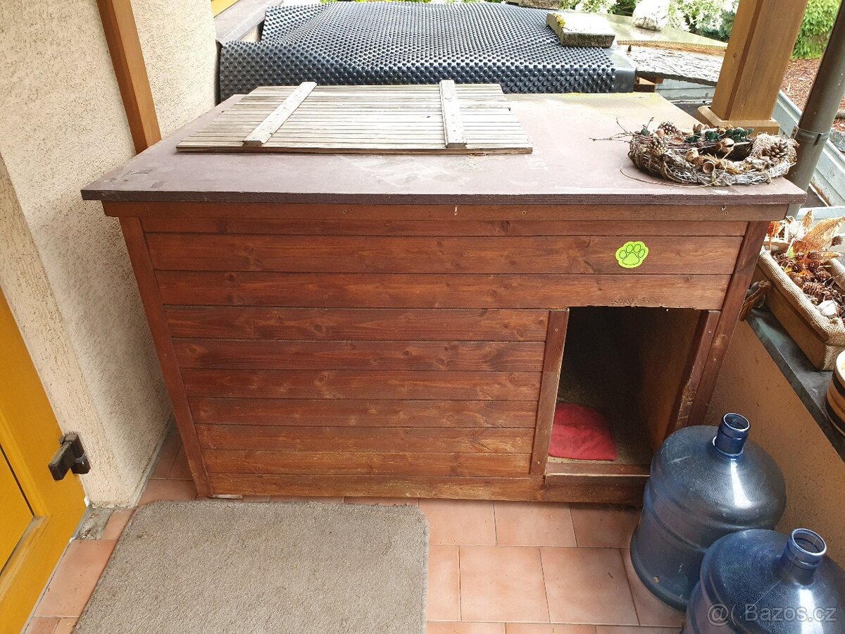 Zateplenou psí boudu