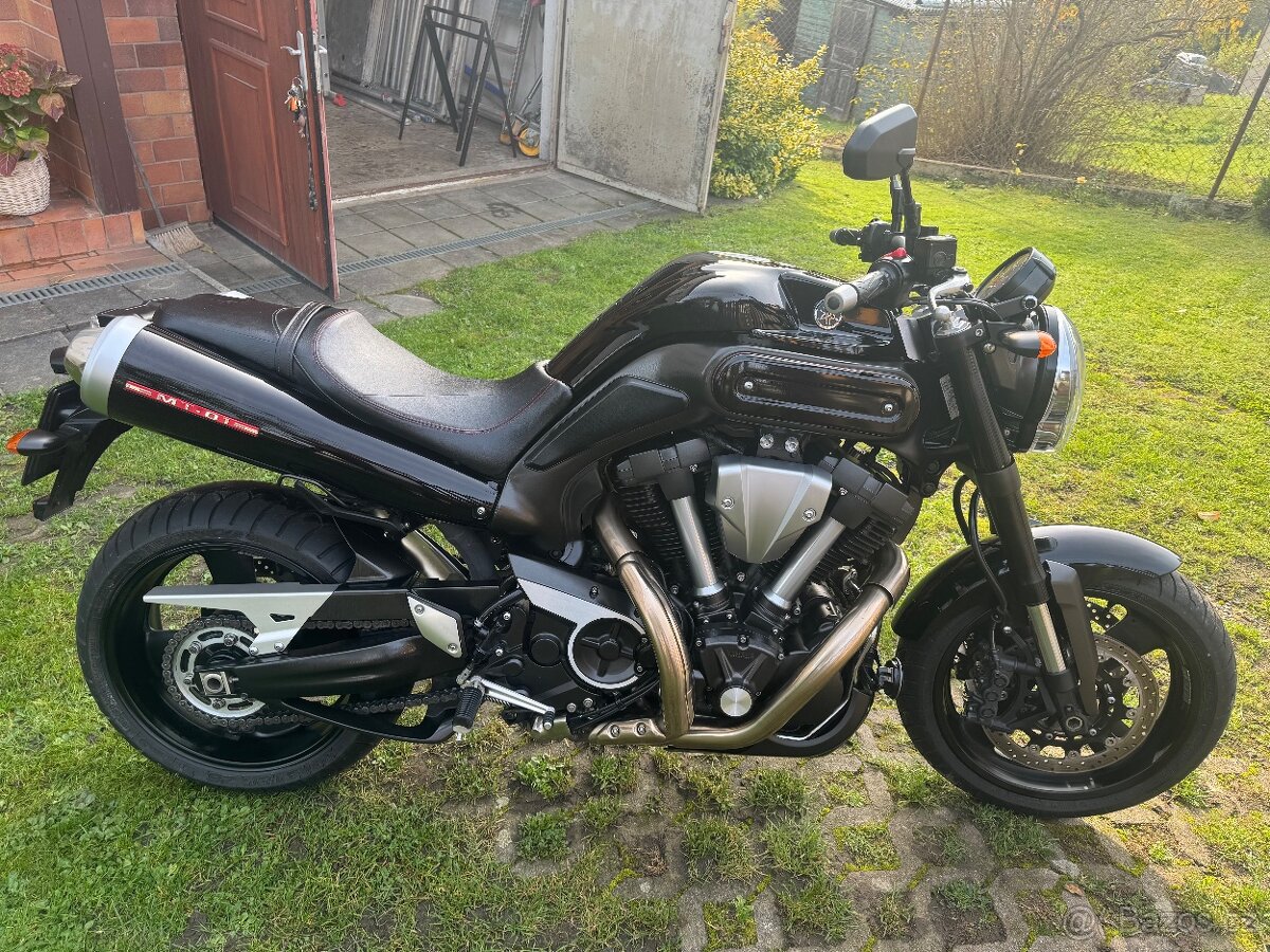 Yamaha, MT 01