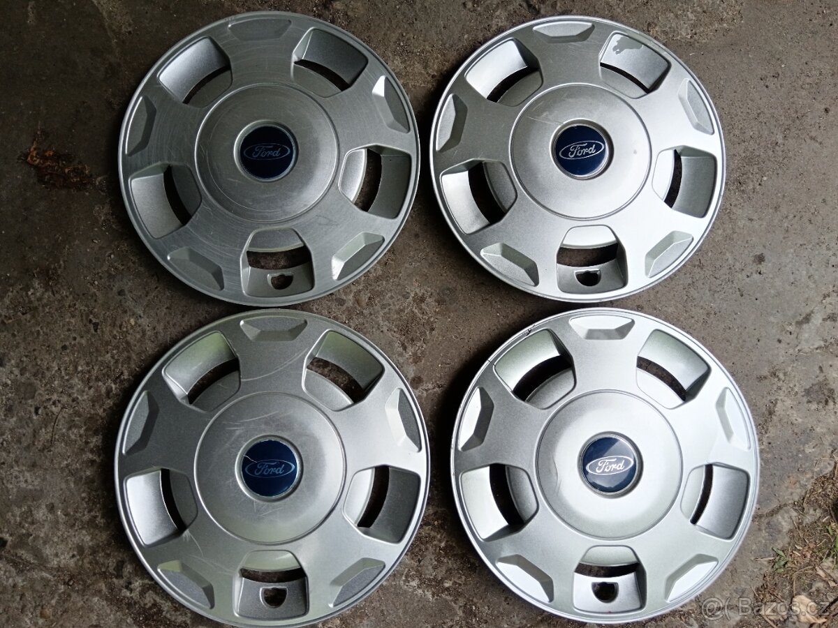 Originál poklice Ford Transit r16
