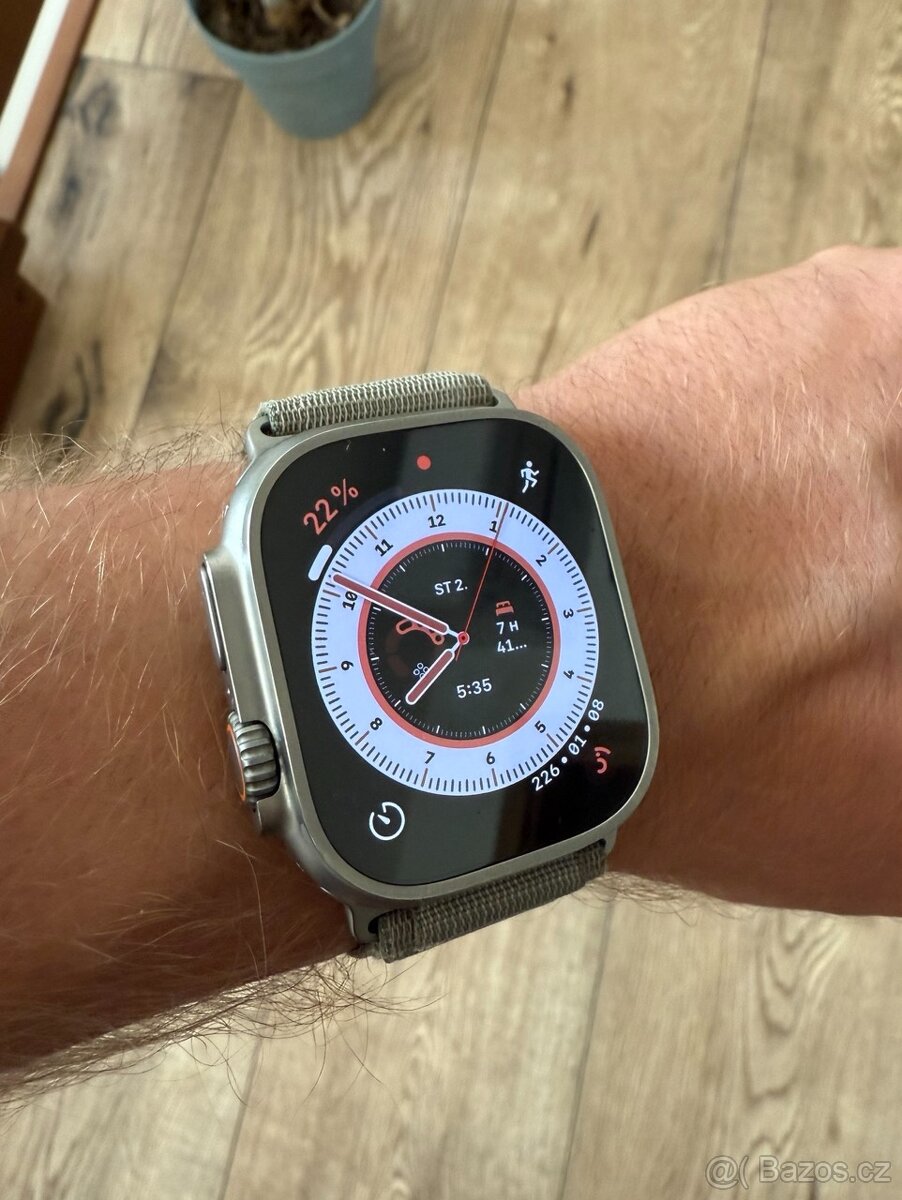 Apple Watch Ultra 2 – jako nové, záruka
