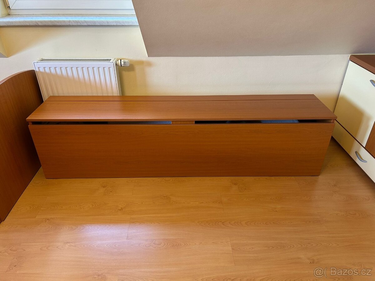 Peřináč