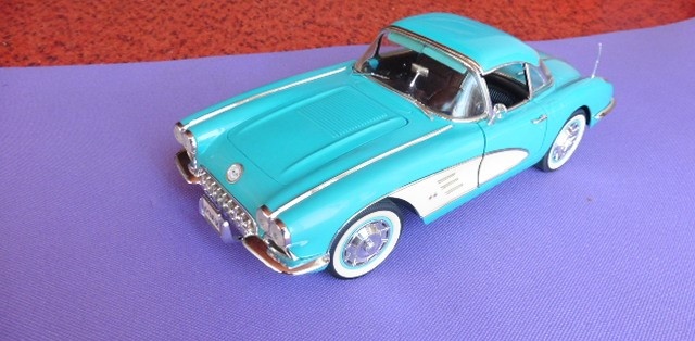 Chevrolet Corvette C1 - Solido 1:12