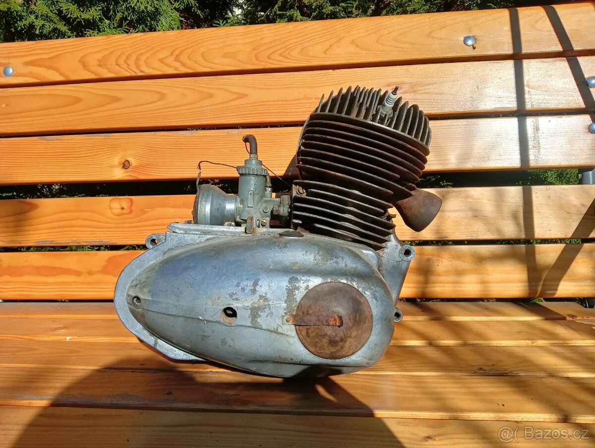 Motor ČZ 175-502