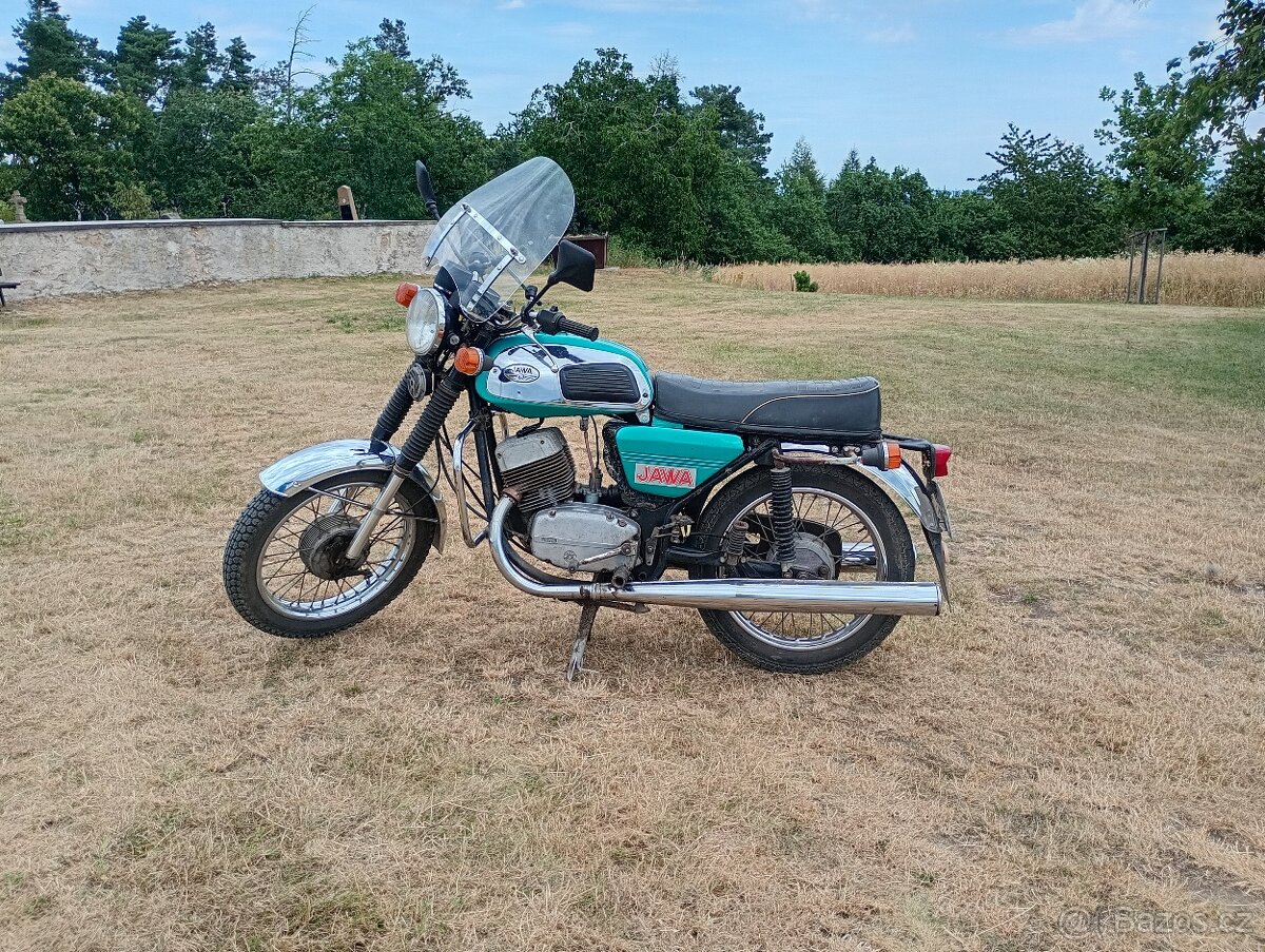 Jawa 350 634 zelená metalíza