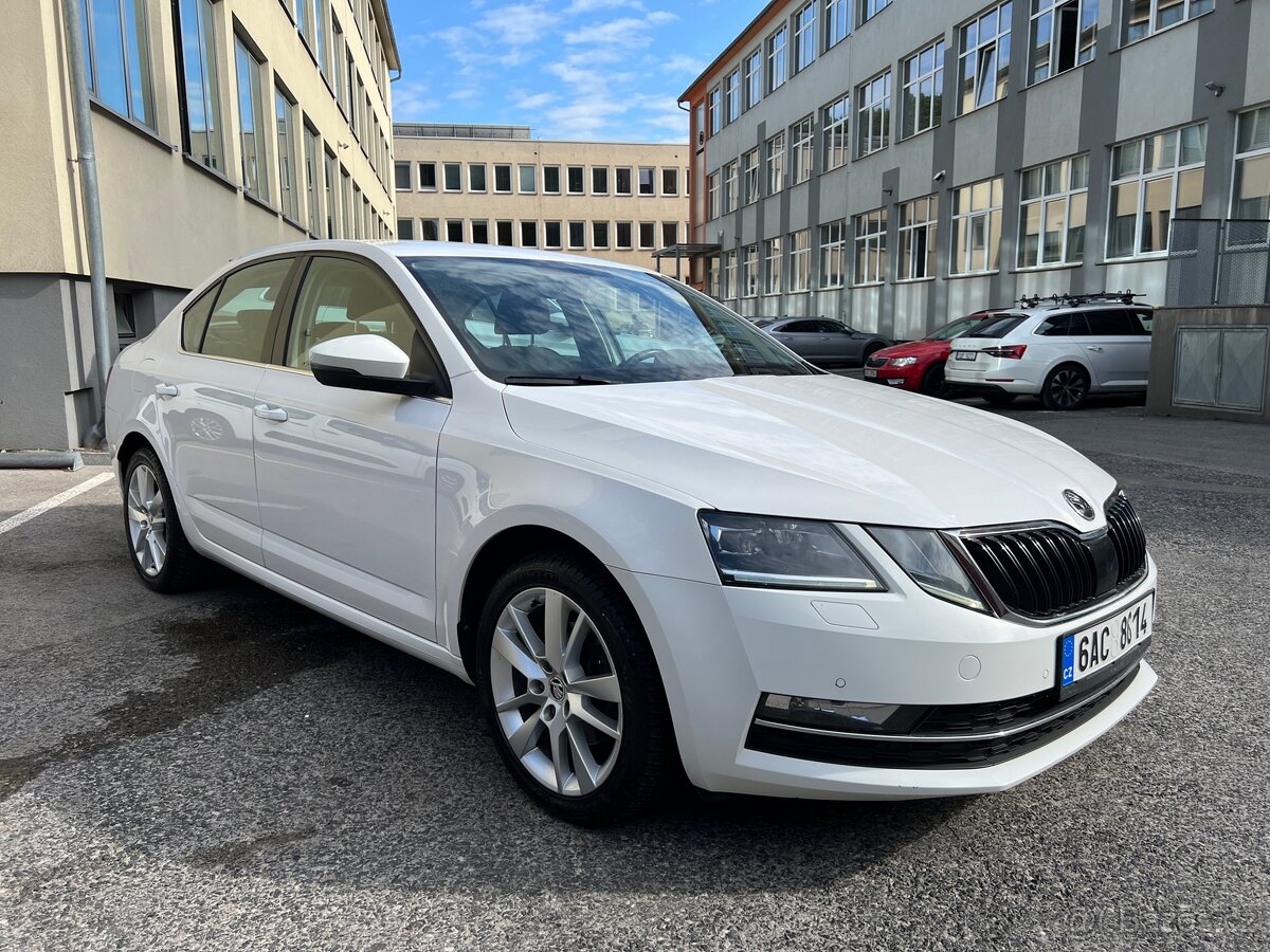 Škoda octavia 3 2.0tdi 4x4, FULLED,ČR, SERVISKA