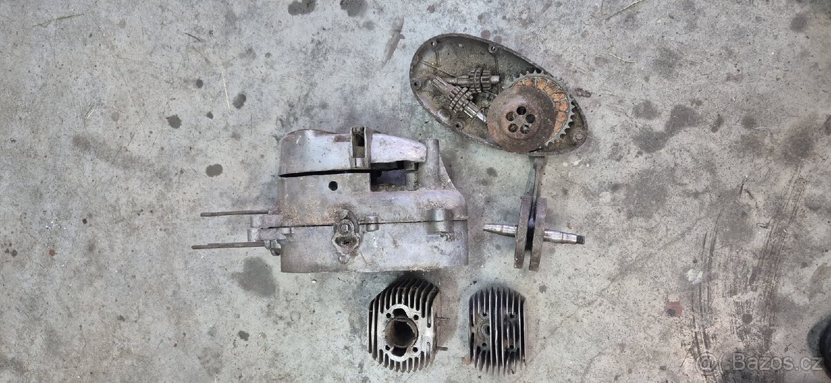 Motor jawa 50 pionýr