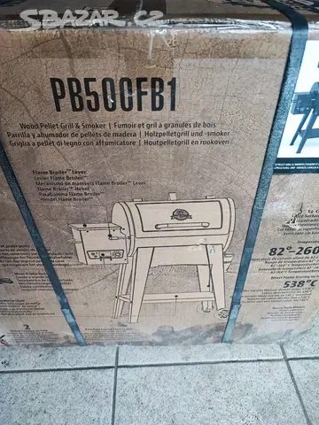 Gril na dřevěné pelety Pit Boss FB500