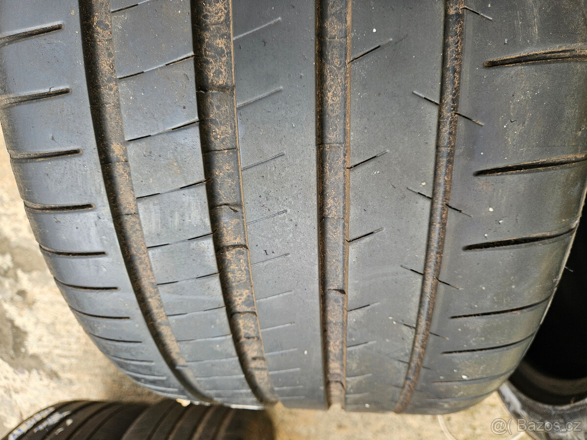 255/40R20 101Y XL Pilot Super Sport N0 MICHELIN