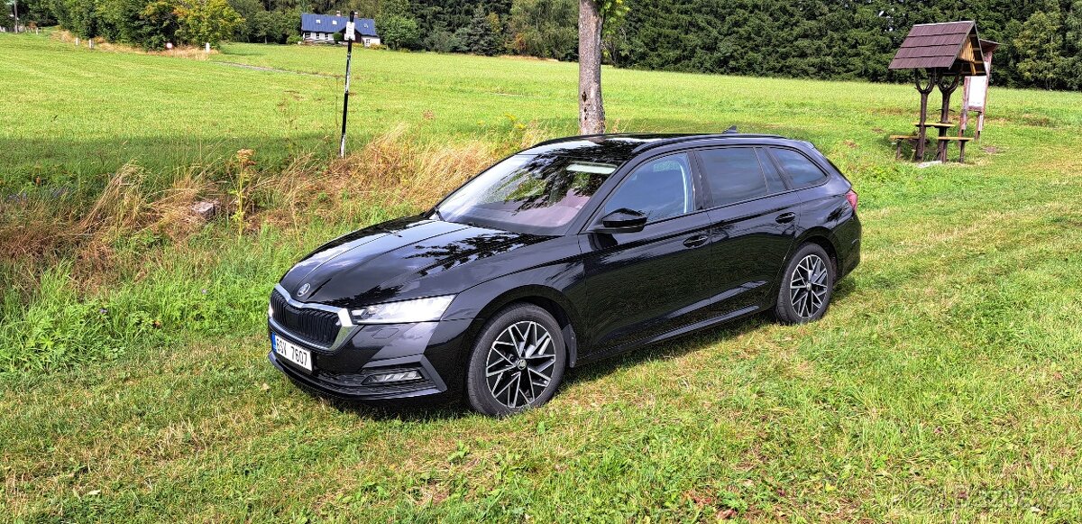 8/2021 Škoda Octavia 4  2,0TDi Black Clever Edition