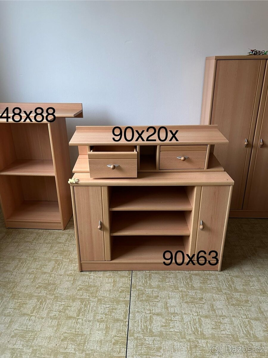 Obývací stěna set skříní