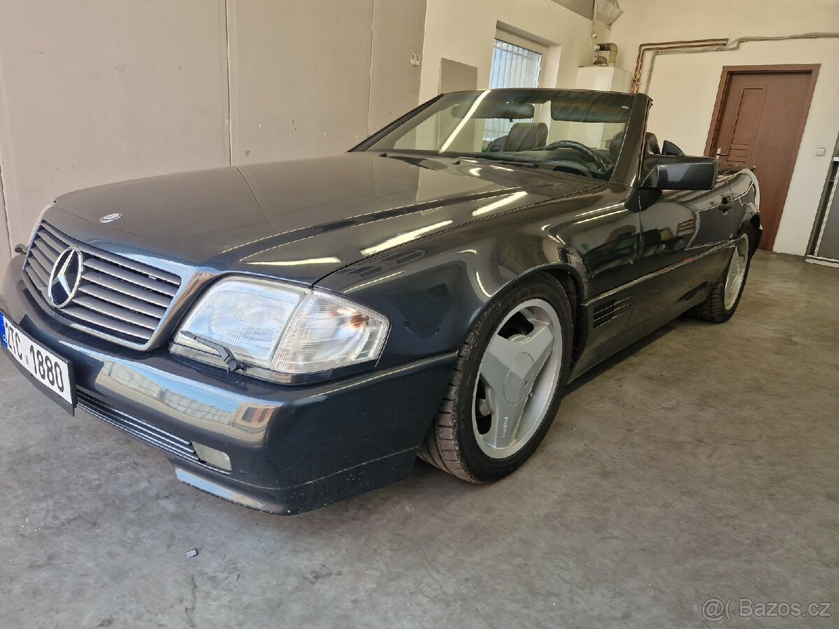 Mercedes SL 500, 240 kW top.