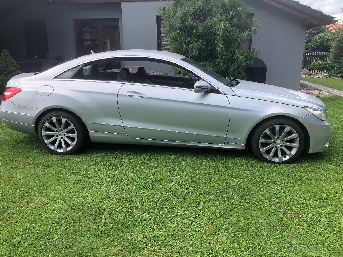 Mercedes Benz E250cdi coupe W207