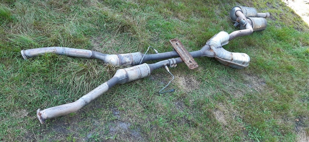 Kúpim výfuk z bmw e39  535/540i