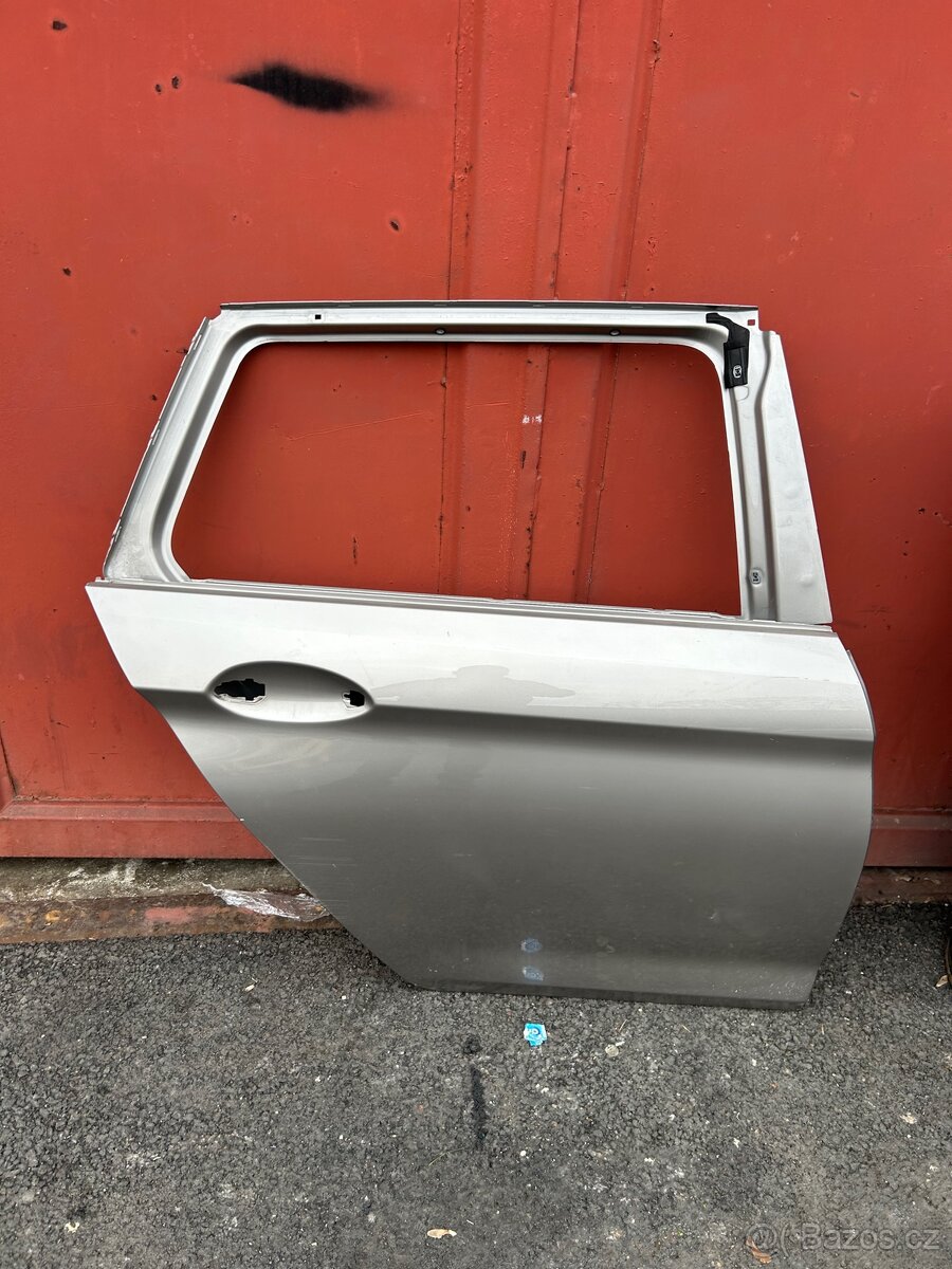 BMW 5 G31 pravé zadní dveře