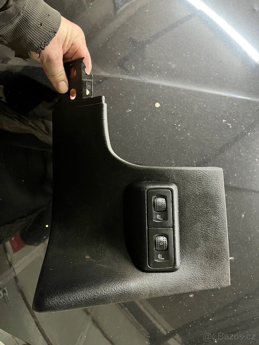 RARE držák ovladačů policie / taxi VW Golf 4 / Bóra