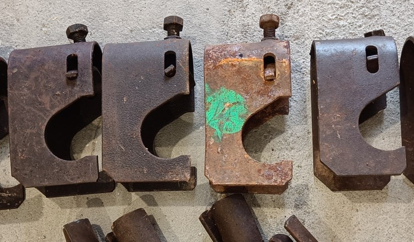 žabky na trubkové lešení