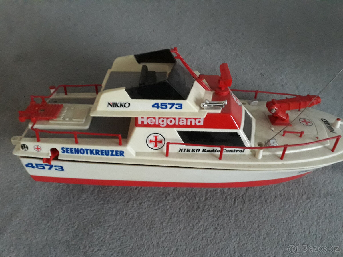 RC model záchrané lodi