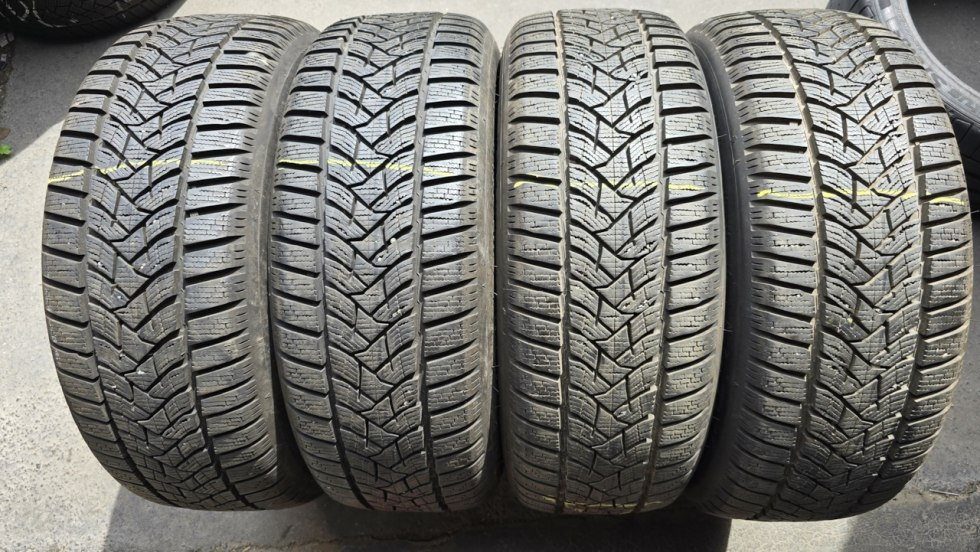 Zimní pneu 205/55/16 Dunlop