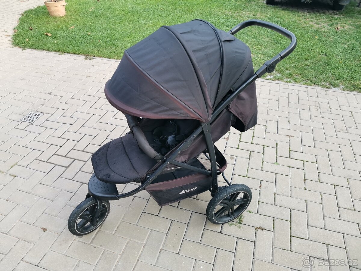 Kočárek Hauck Sporťák Rapid 3R black