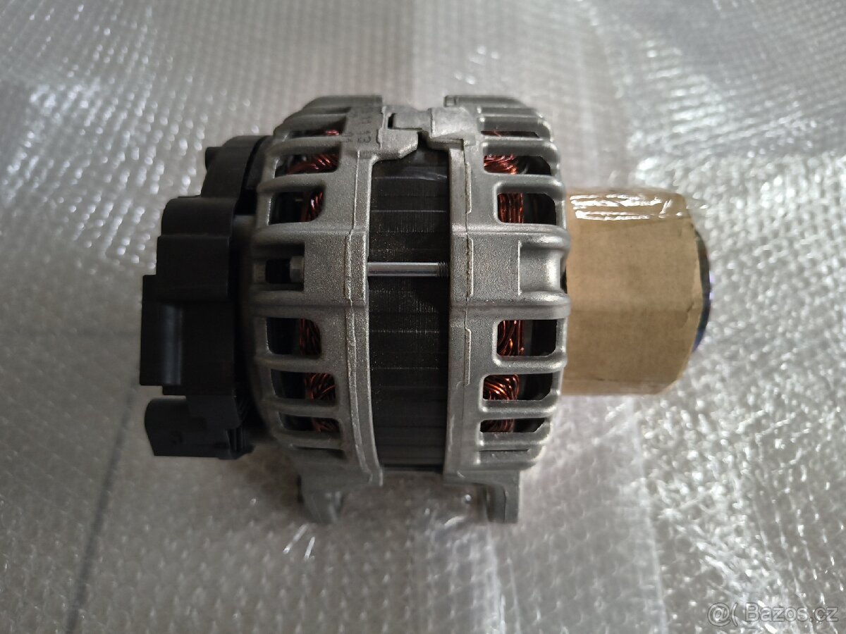 Škoda VW alternátor 04B903023D NOVY