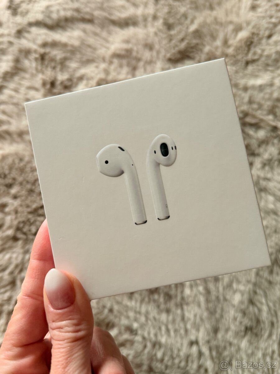 AirPods