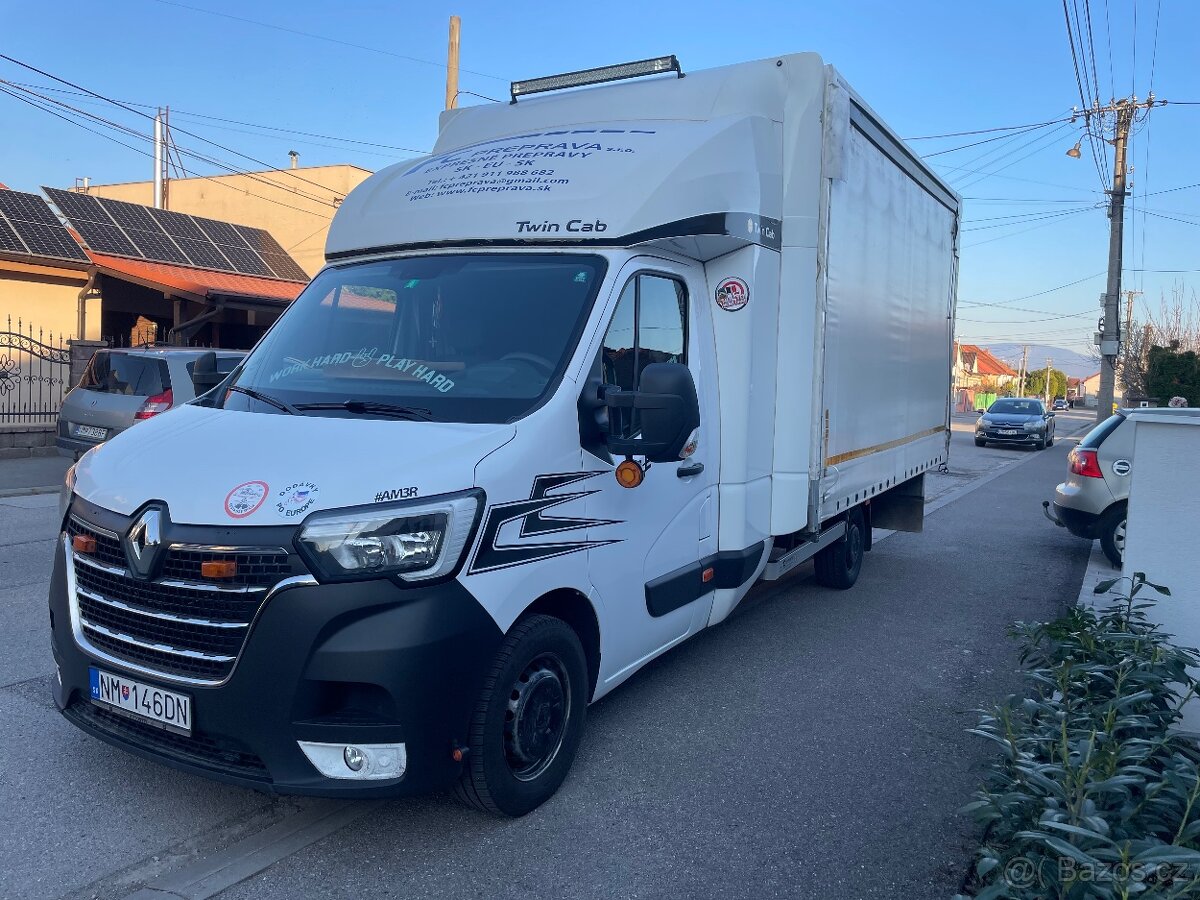 Renault Master TwinCab 10 paliet