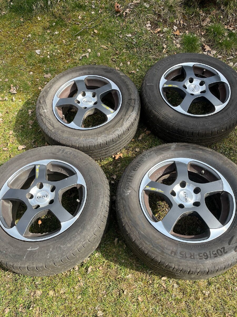 Kola dotz 5x114,3 r15