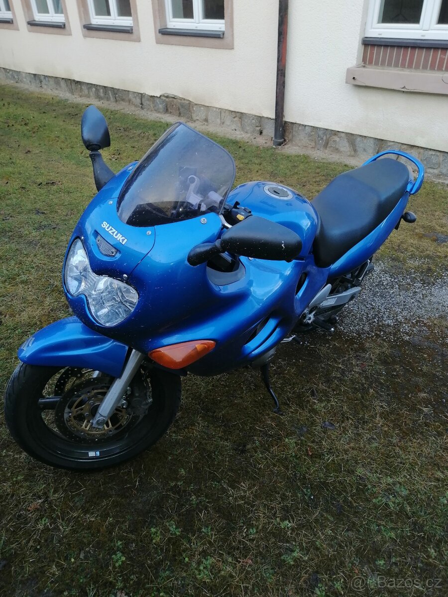 Suzuki gsx 750 f