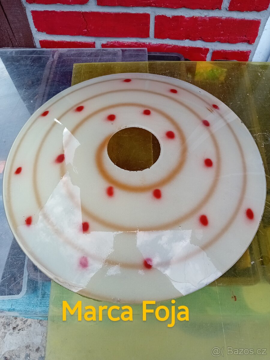 Lustrové stínidlo od MARCA FOJA