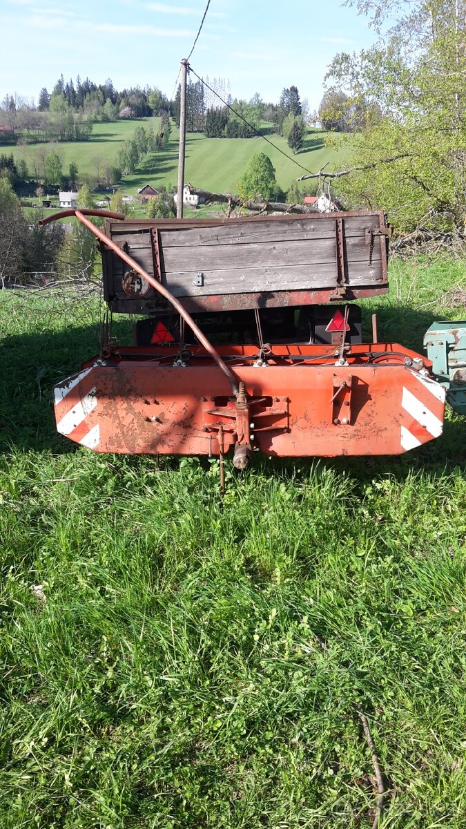 Obraceč shrnovač Mf 70