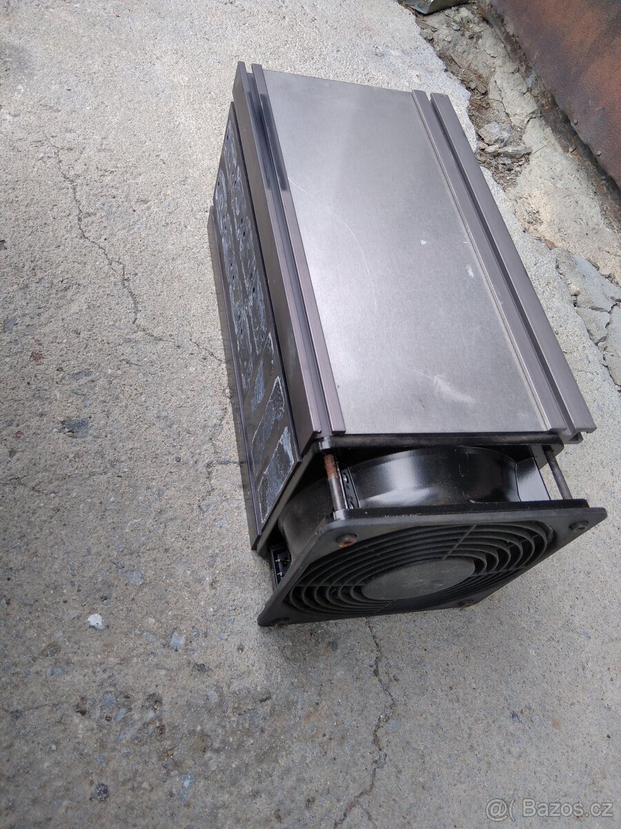 Hliníkové chladiče s ventilátorem