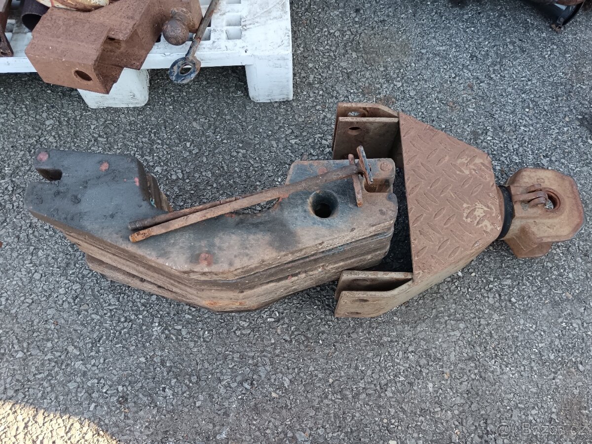 ZETOR ZÁVAŽÍ 6911,5211,6211,7211,7711,6320...