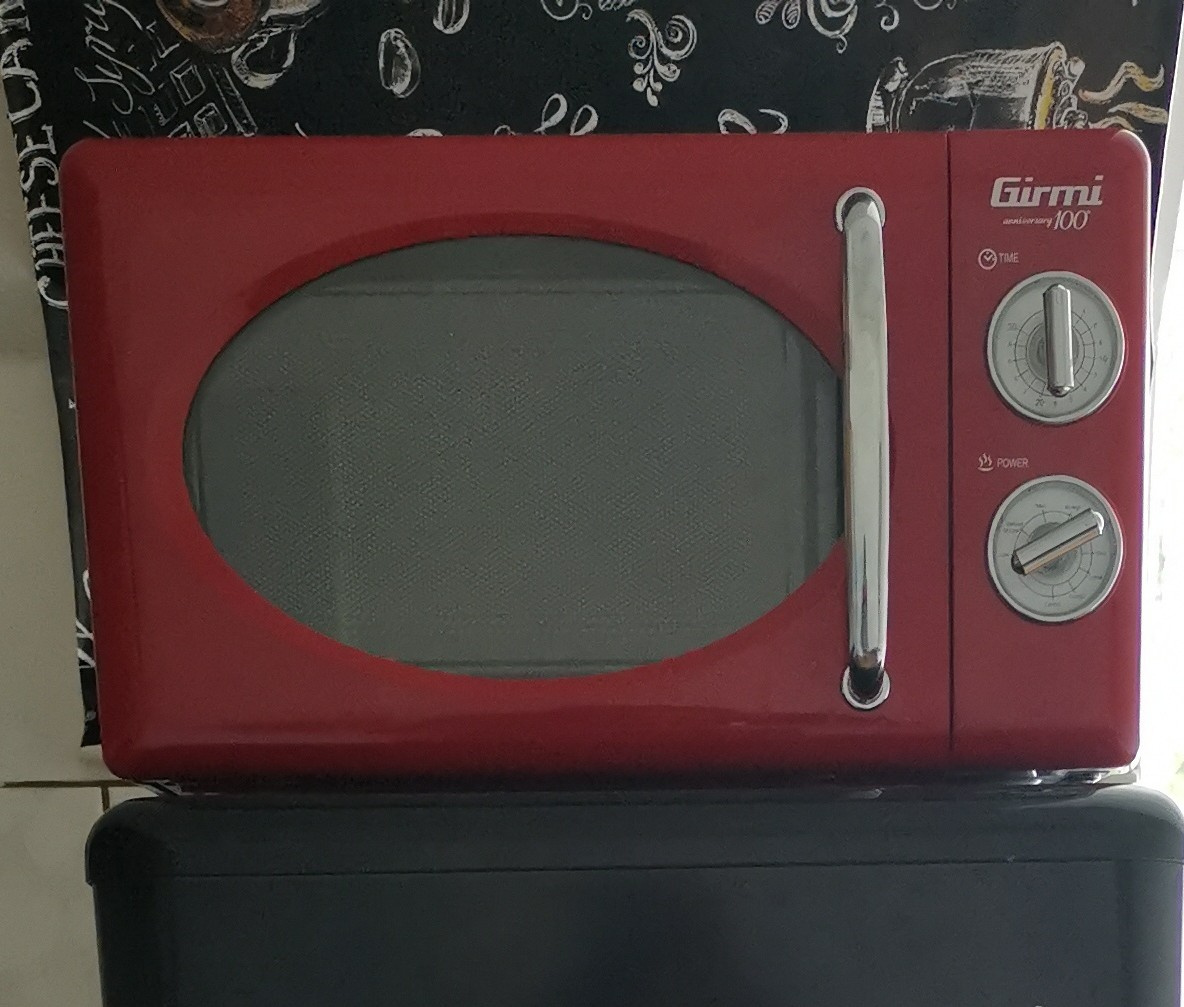 Deignová mikrovlnná trouba Girmi Retro FM2102červená-Zánovní