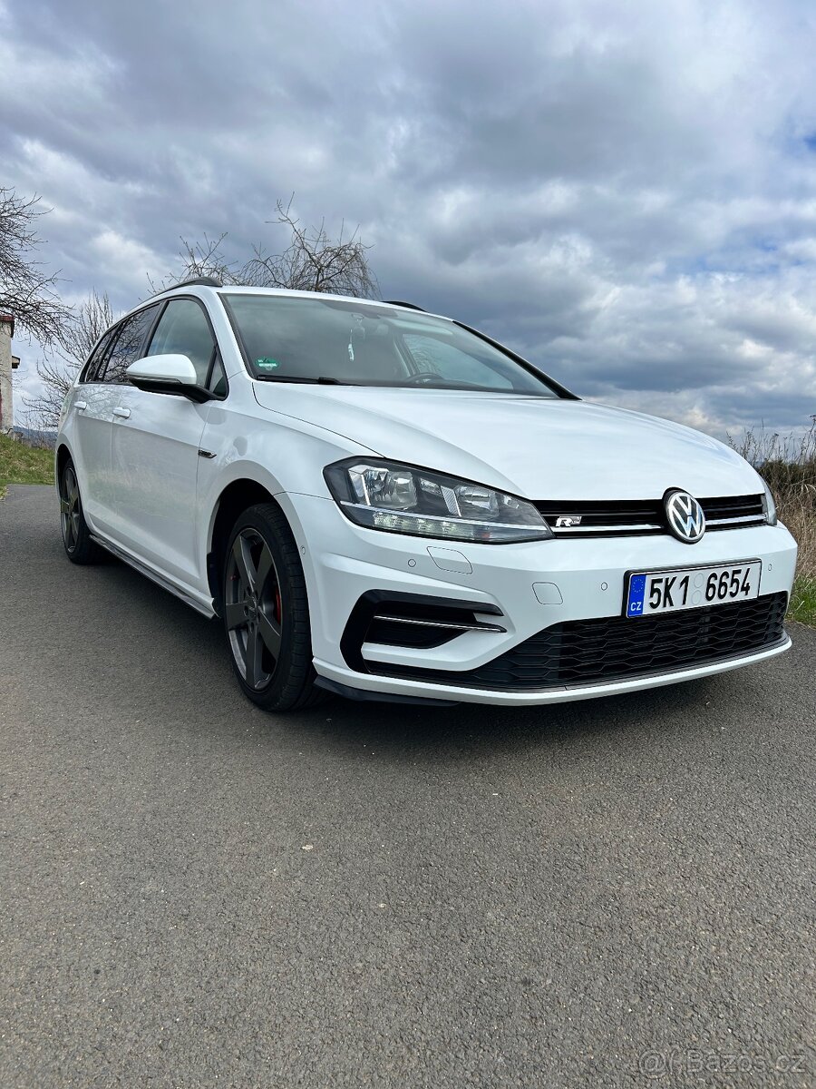 Volkswagen Golf VII