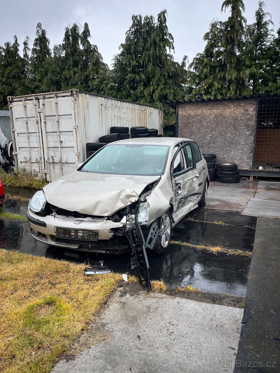 Golf V