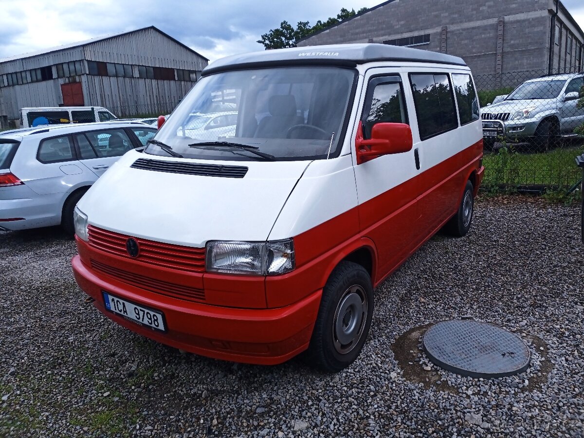 Volkswagen transporter California