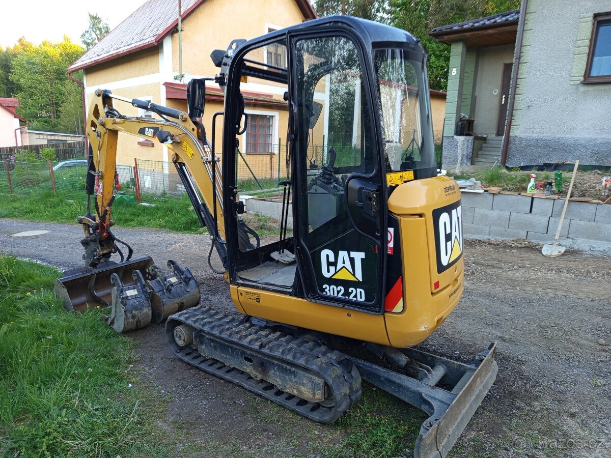 Super cena, prodám bagr CAT 302.2 D