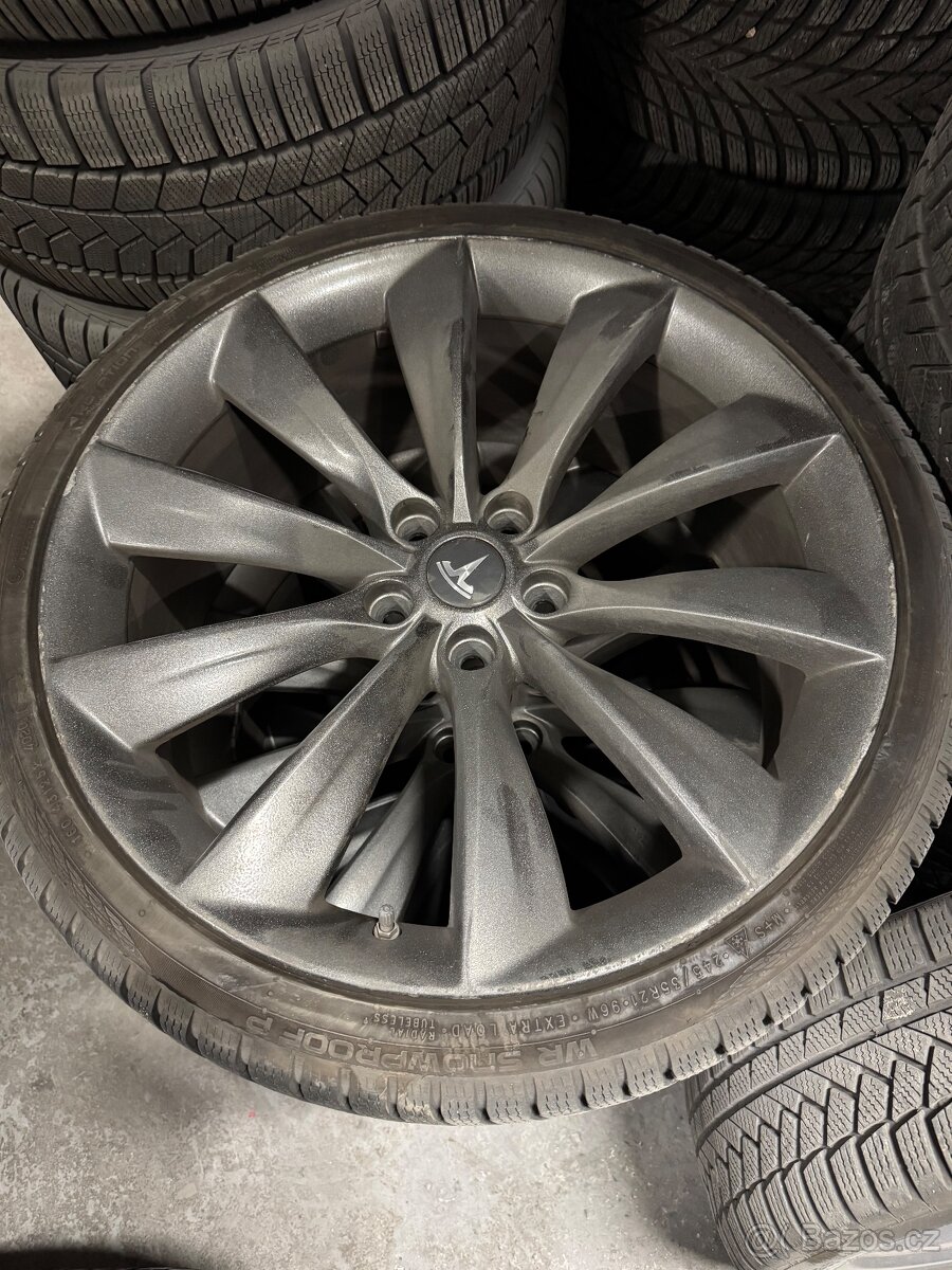Alu kola tesla 245/35 r21