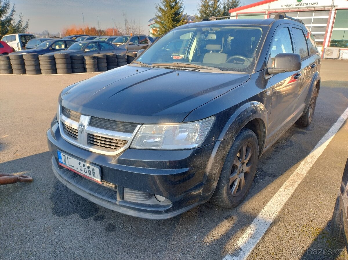 Dodge Journey 2010 2,0CRD AUT 103kW BWD - DILY z auta