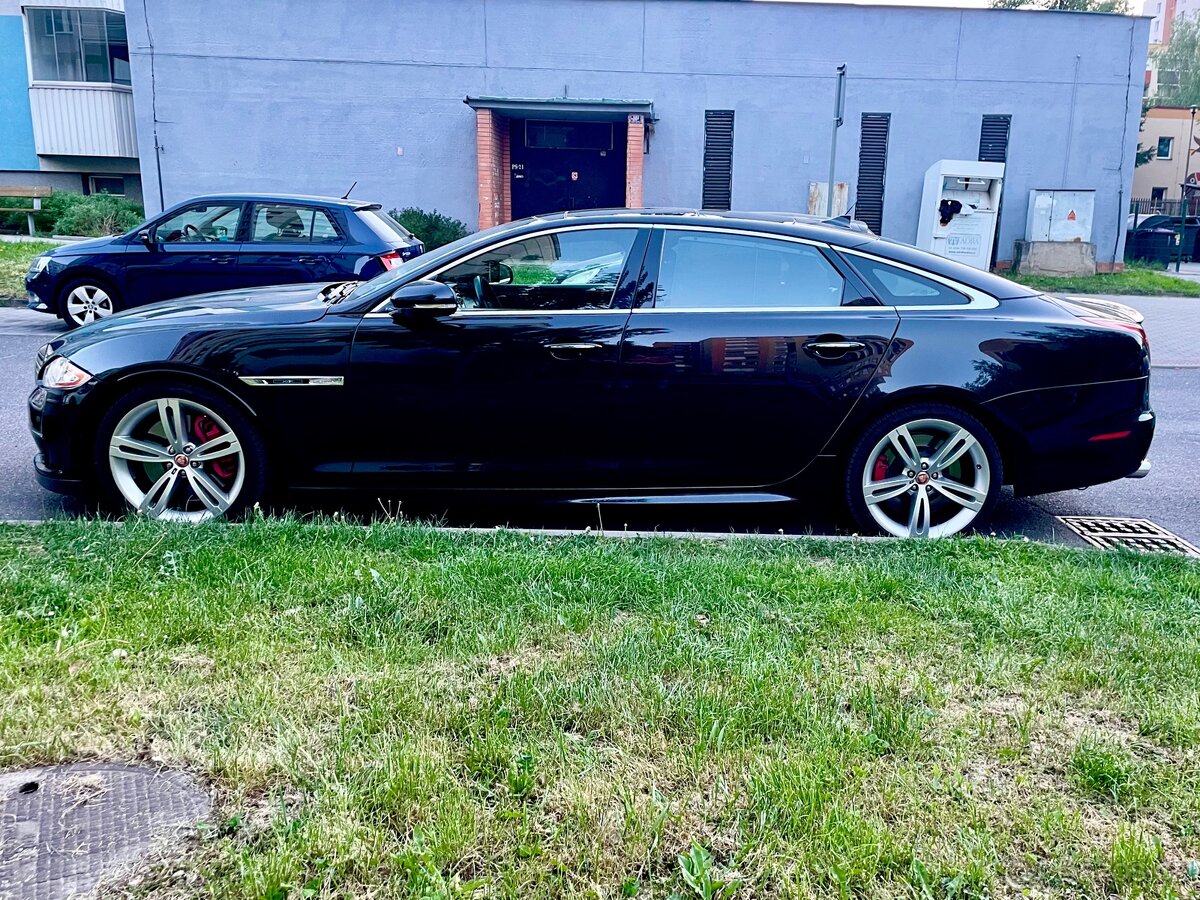 Jaguar XJR 405kW Supercharged 5.0 V8 Supersport