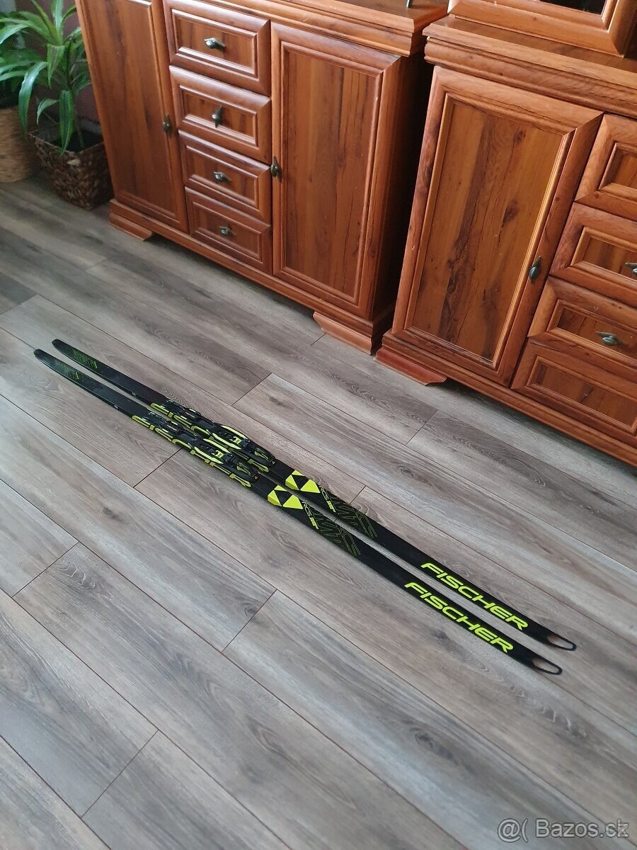 Predam bezky FISCHER RCS Skate,181 cm,NNN