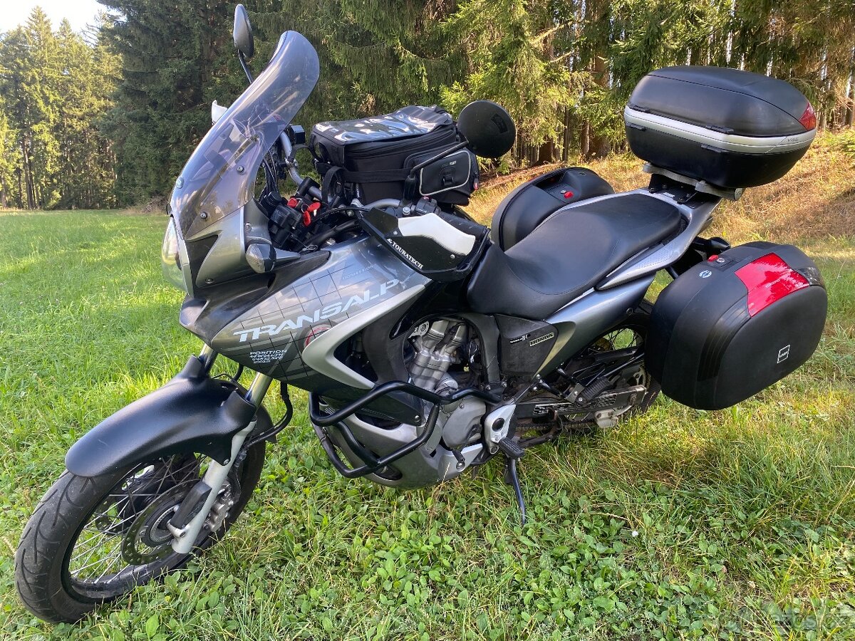 2008 Honda transalp xl700 va